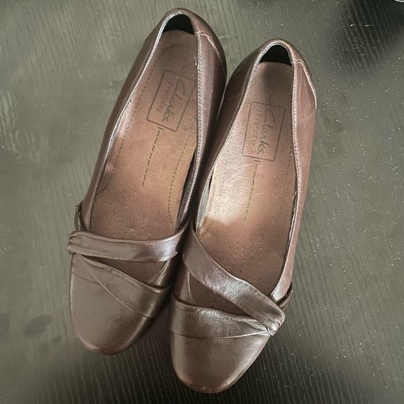 Clarks Pumps Artisan Mary Jane Chunky Block Low Heels Loafers Slip-on Shoes - Picture 2 of 11